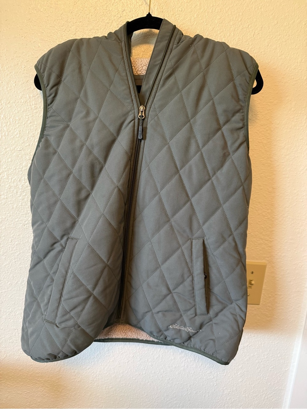 Eddie Bauer Quilted Vest in Olive